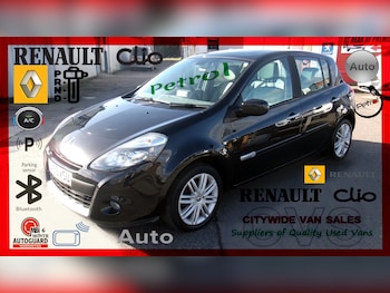 Used Renault Clio 2009 for sale - 76384726: Photo