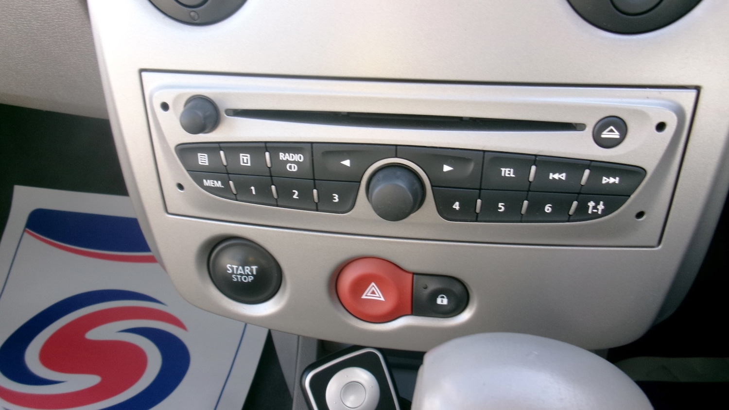 Used Renault Clio 2009 for sale - 76384726: Photo 7