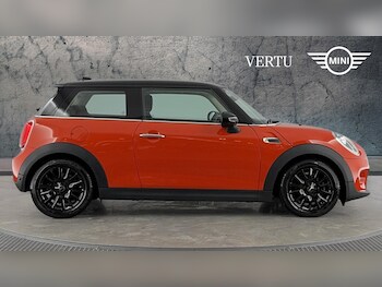 Used MINI Hatch 2019 for sale - 77776174: Photo