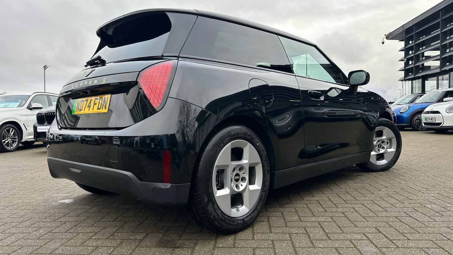 Used MINI Cooper 2024 for sale - 77170300: Photo 32