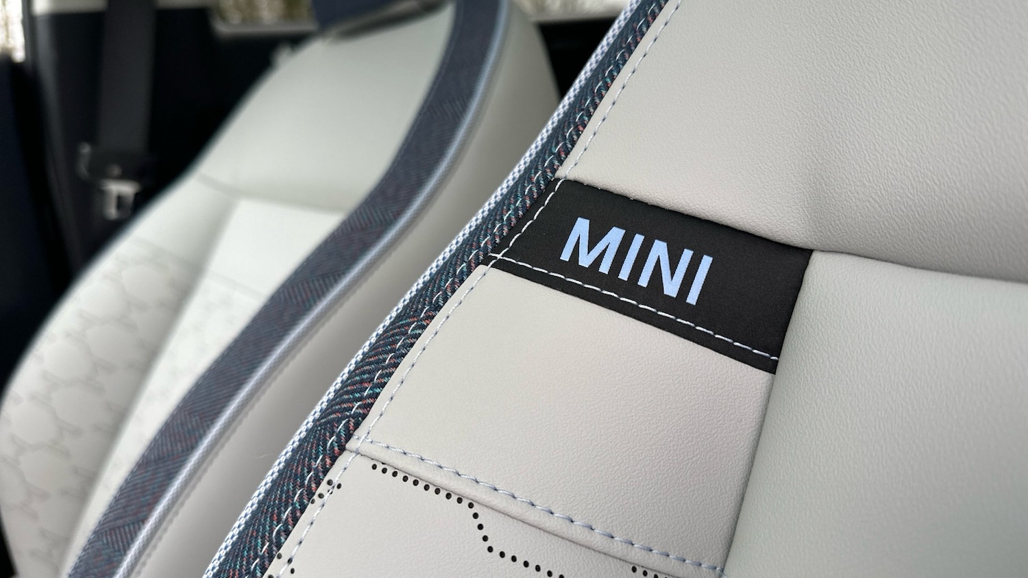 Used MINI Cooper 2024 for sale - 77170300: Photo 39