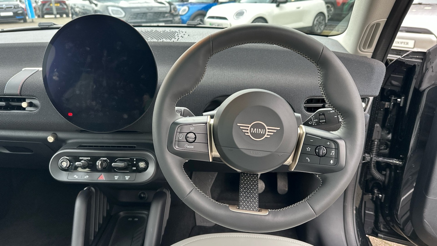 Used MINI Cooper 2024 for sale - 77170300: Photo 5