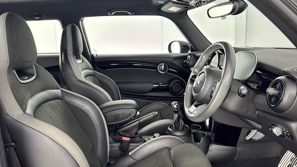 Used MINI Hatch 2022 for sale - 76129306: Photo 11