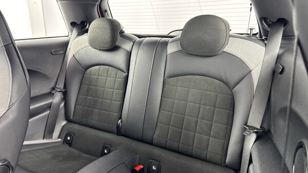 Used MINI Hatch 2022 for sale - 76129306: Photo 12