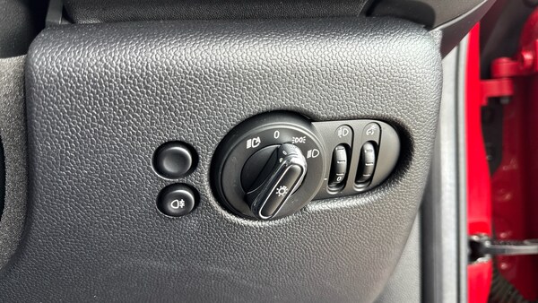 Used MINI Hatch 2022 for sale - 76129306: Photo 30