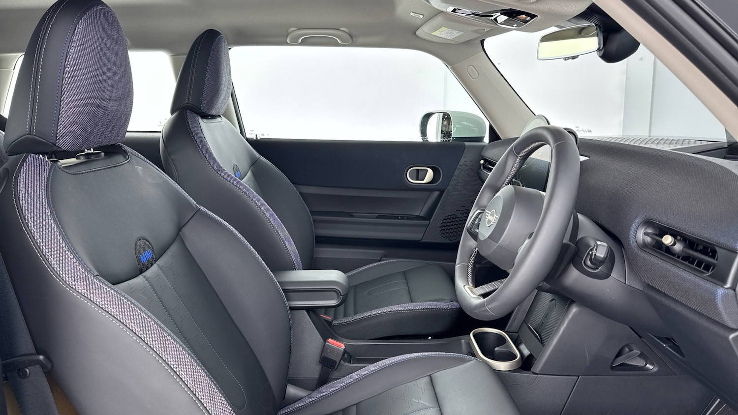 Used MINI Cooper 2025 for sale - 77023940: Photo 11