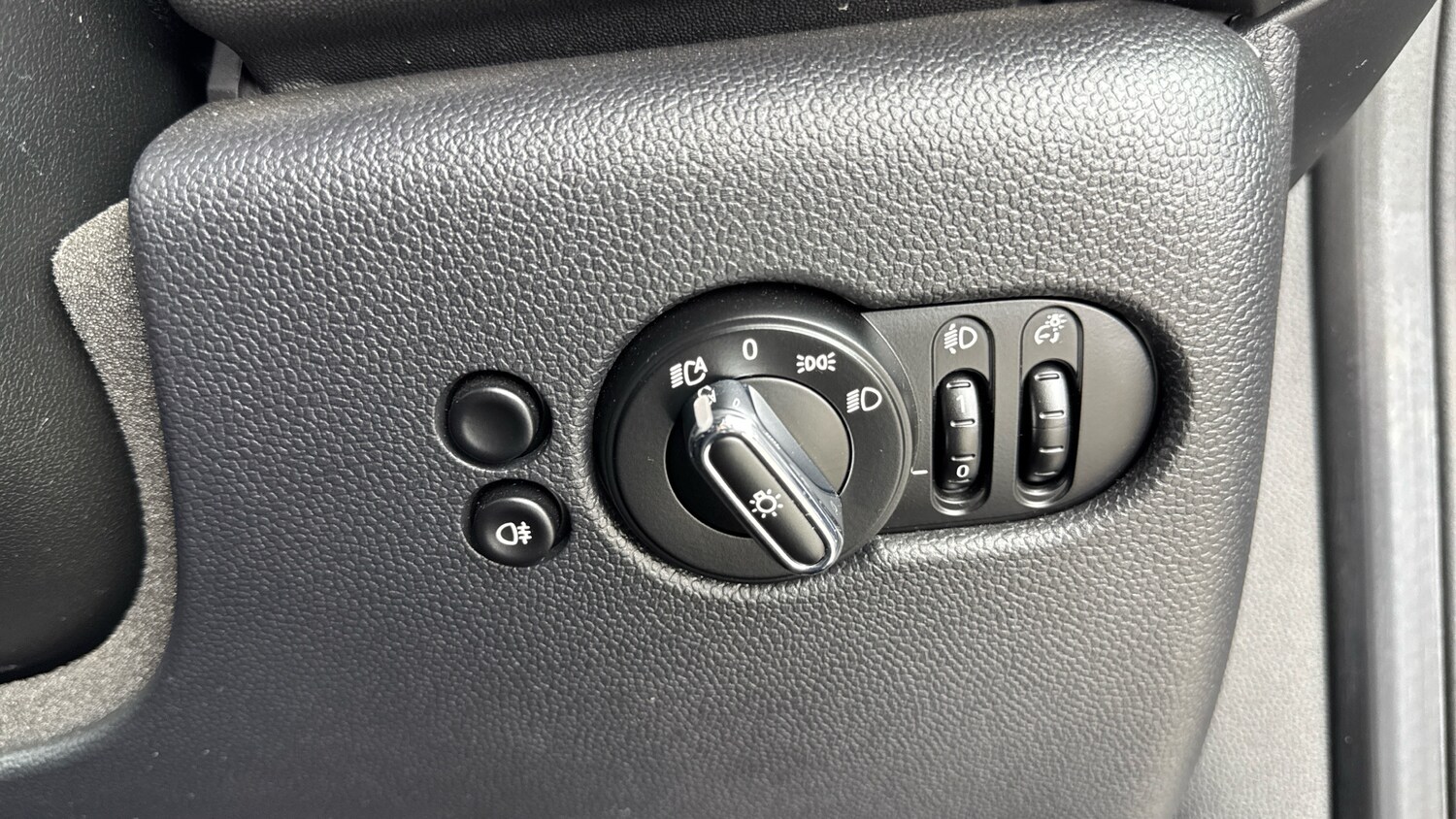 Used MINI Hatch 2022 for sale - 76684728: Photo 27