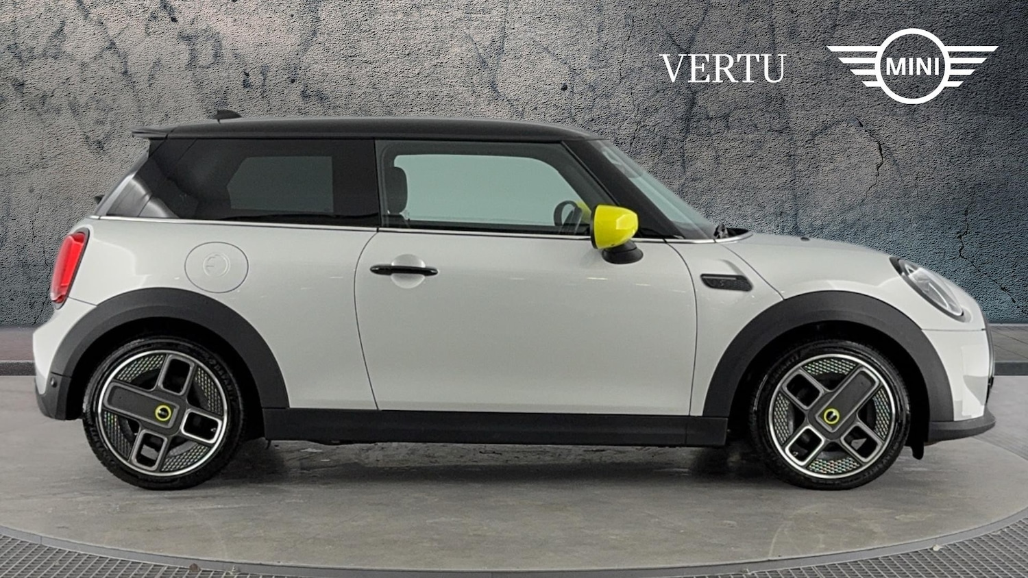 Used MINI Hatch 2022 for sale - 76684728: Photo 3