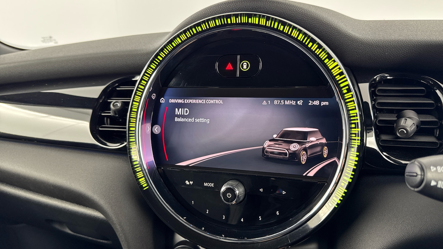 Used MINI Hatch 2022 for sale - 76684728: Photo 32