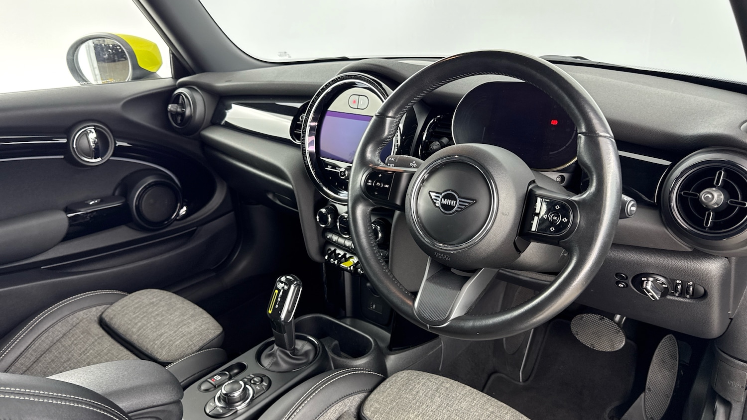 Used MINI Hatch 2022 for sale - 76684728: Photo 6