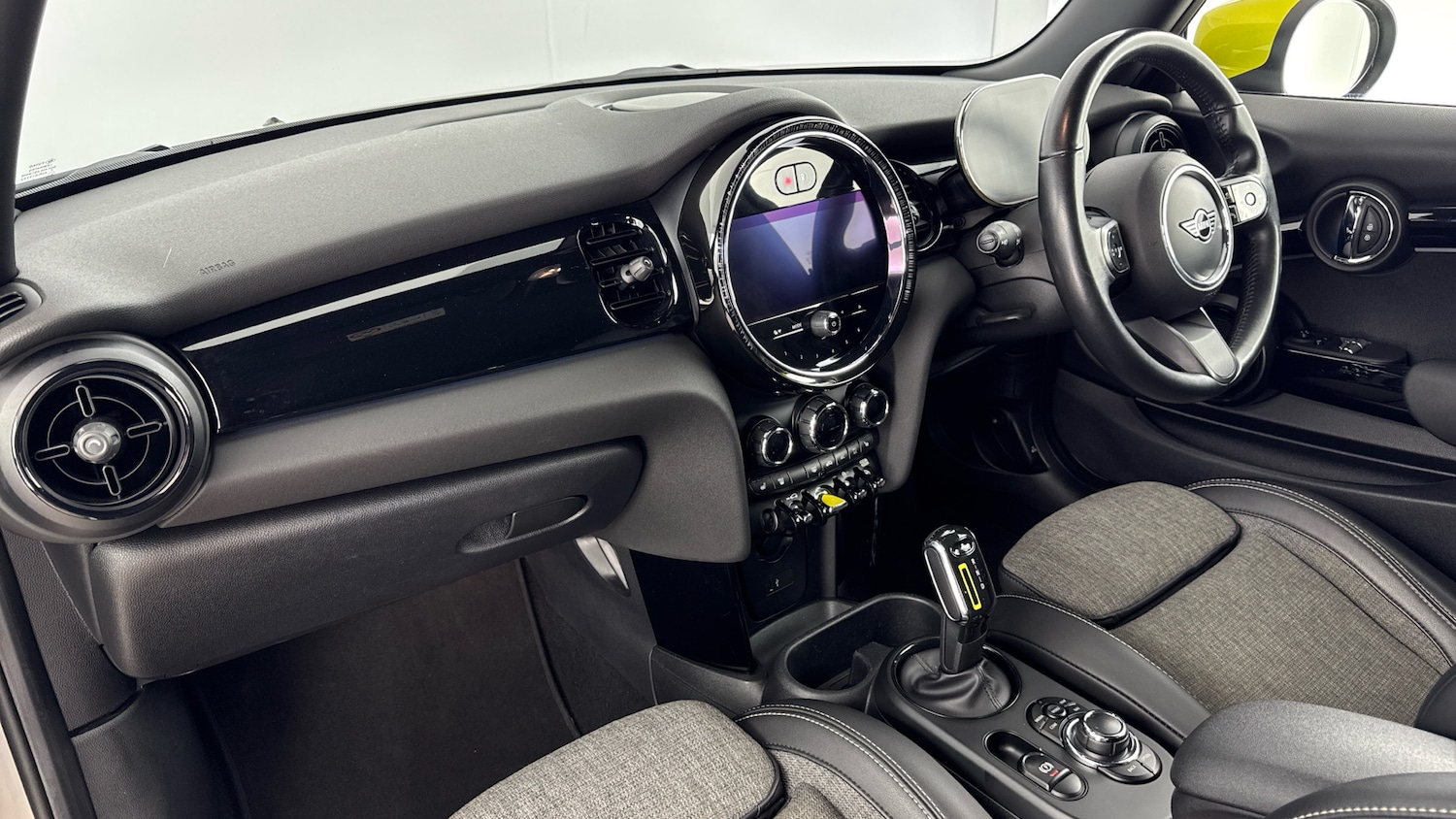 Used MINI Hatch 2022 for sale - 76684728: Photo 7