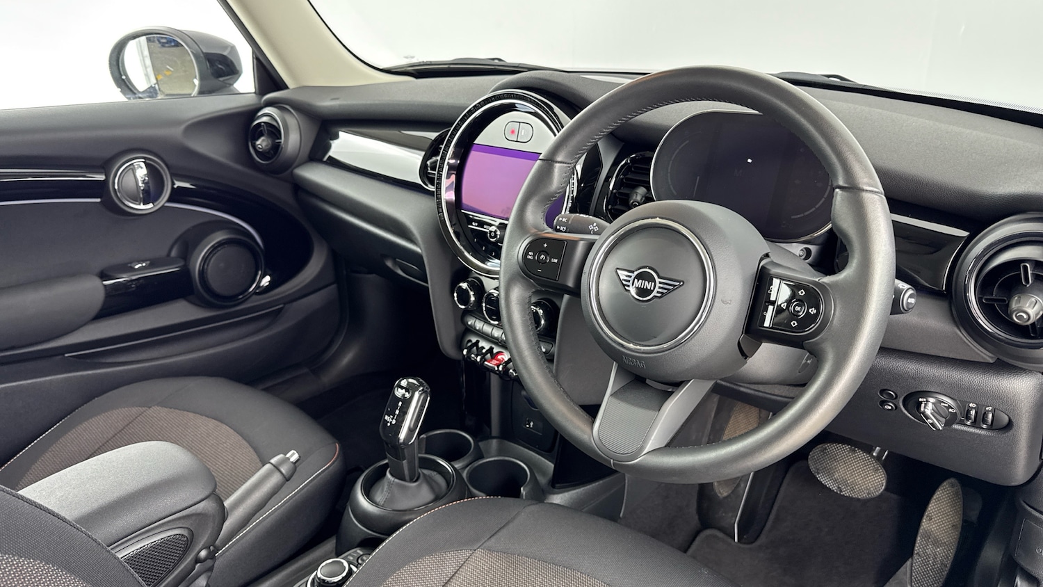 Used MINI Hatch 2023 for sale - 76319986: Photo 6