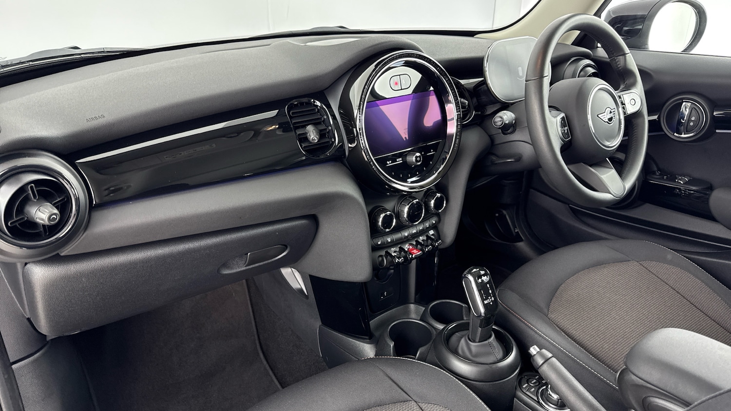 Used MINI Hatch 2023 for sale - 76319986: Photo 7