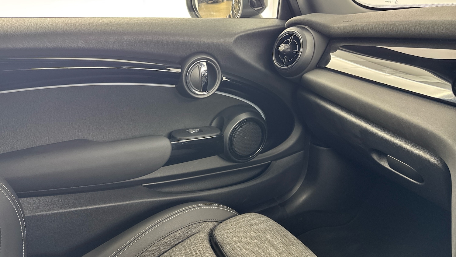 Used MINI Hatch 2023 for sale - 78106178: Photo 40