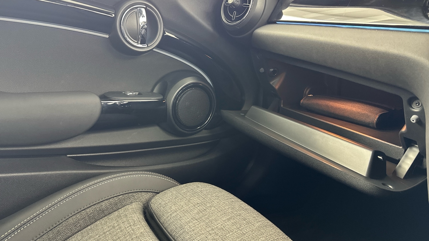 Used MINI Hatch 2023 for sale - 78106178: Photo 41