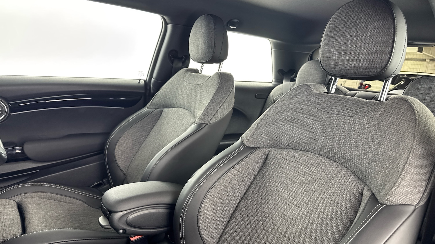 Used MINI Hatch 2023 for sale - 78106178: Photo 54