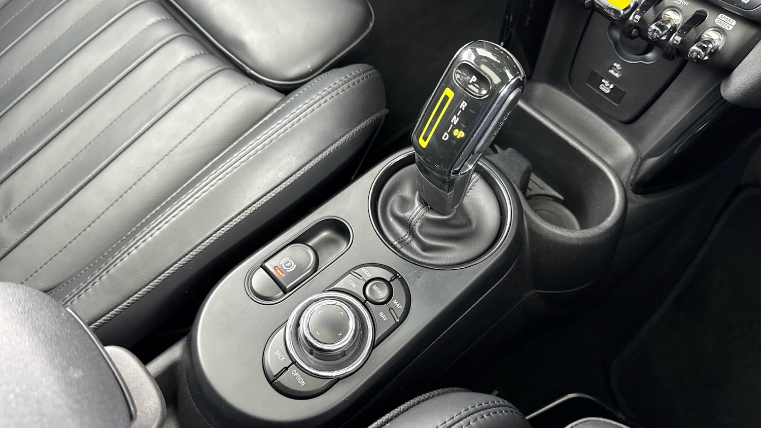 Used MINI Hatch 2021 for sale - 76738664: Photo 10