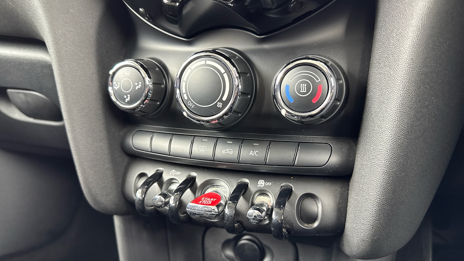 Used MINI Hatch 2017 for sale - 77354253: Photo 17