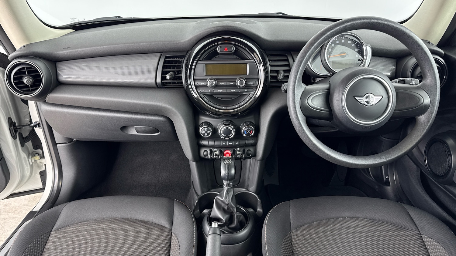 Used MINI Hatch 2017 for sale - 77354253: Photo 4