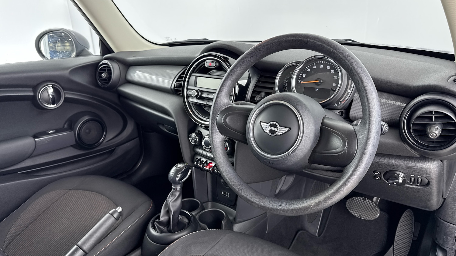 Used MINI Hatch 2017 for sale - 77354253: Photo 6