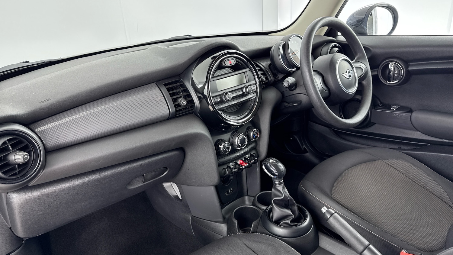 Used MINI Hatch 2017 for sale - 77354253: Photo 7