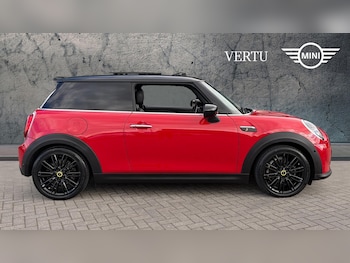 Used MINI Hatch 2022 for sale - 78653541: Photo