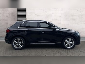 Used Audi Q3 2022 for sale - 74961830: Photo