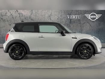 Used MINI Hatch 2021 for sale - 77516326: Photo