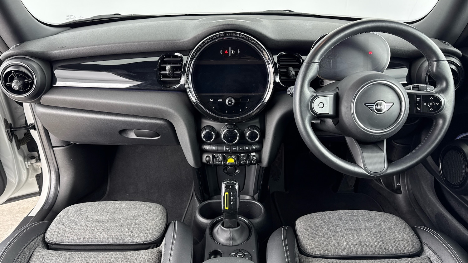 Used MINI Hatch 2021 for sale - 77516326: Photo 4