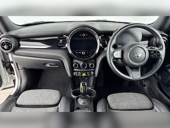 Used MINI Hatch 2021 for sale - 77516326: Photo