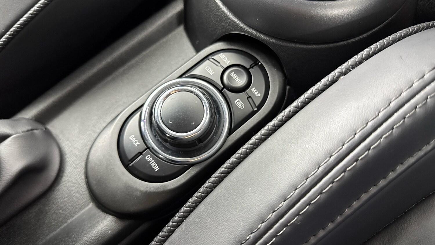 Used MINI Hatch 2022 for sale - 77902309: Photo 19