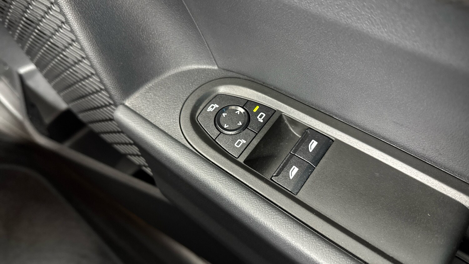 Used MINI Cooper 2024 for sale - 76643242: Photo 29