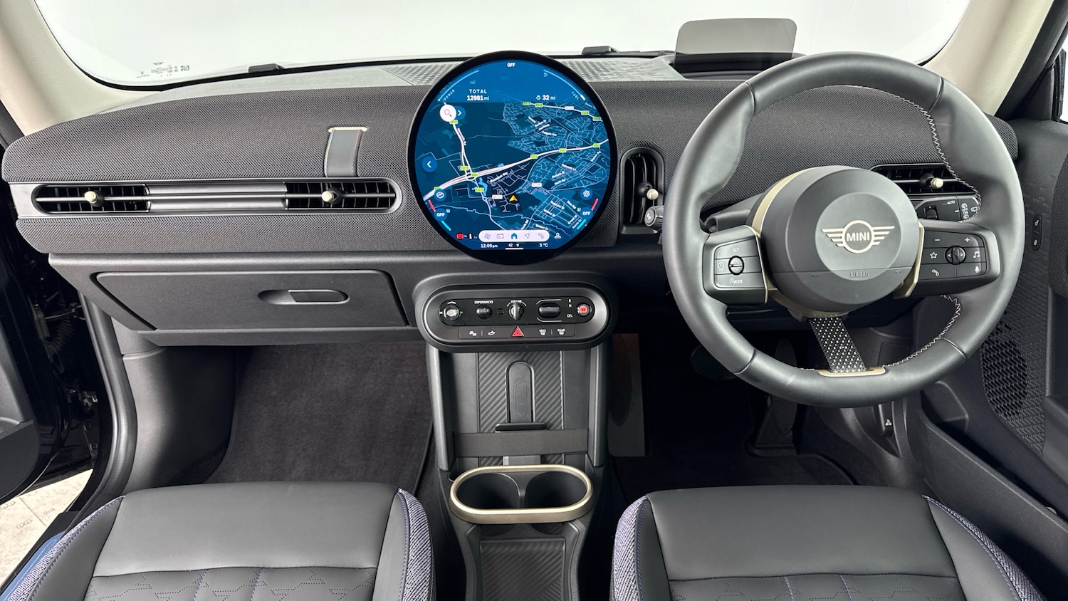 Used MINI Cooper 2024 for sale - 76643242: Photo 4