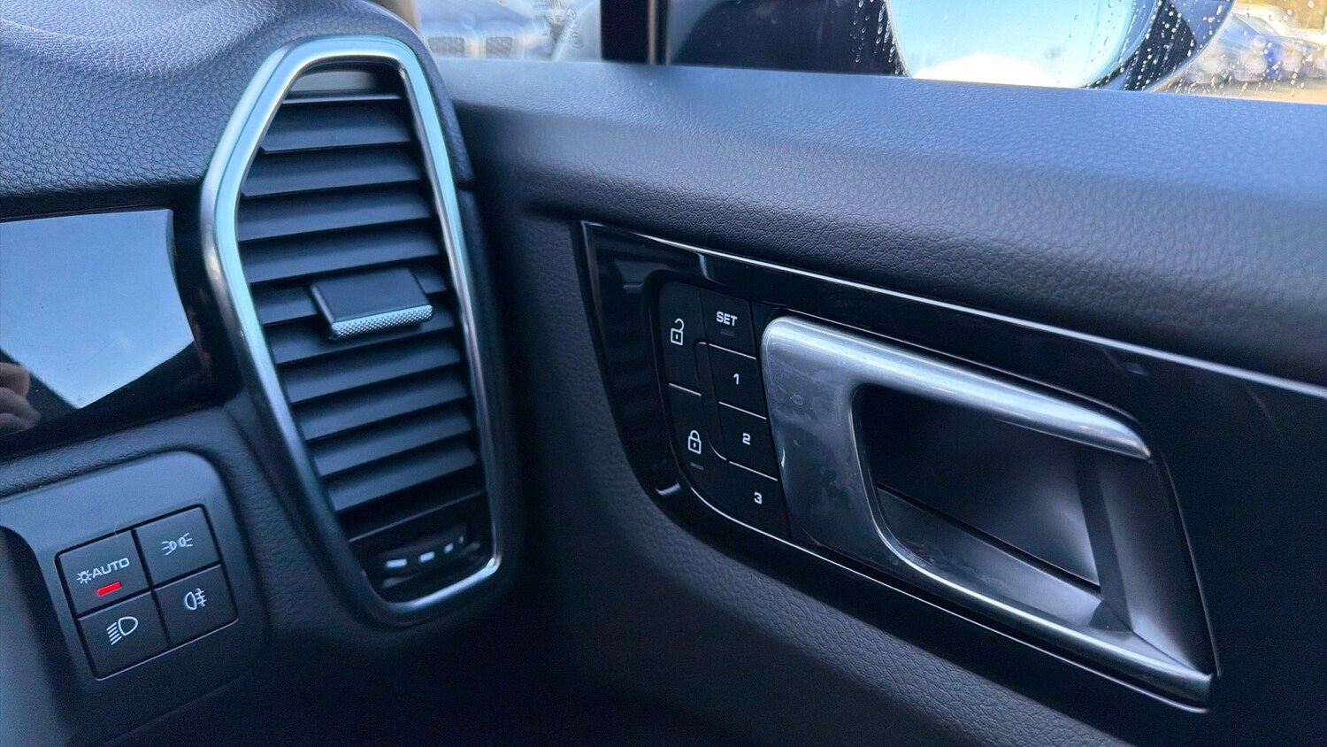 Used Porsche Cayenne 2021 for sale - 77900883: Photo 20