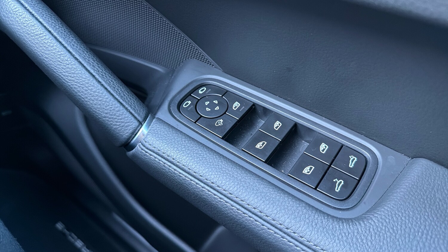 Used Porsche Cayenne 2021 for sale - 77900883: Photo 21