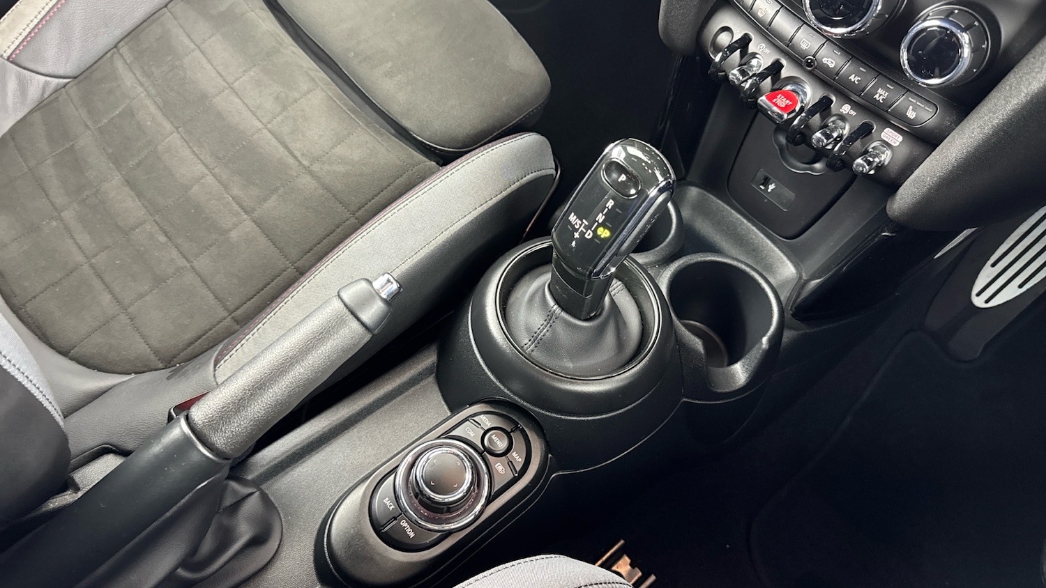 Used MINI Hatch 2023 for sale - 76384932: Photo 10
