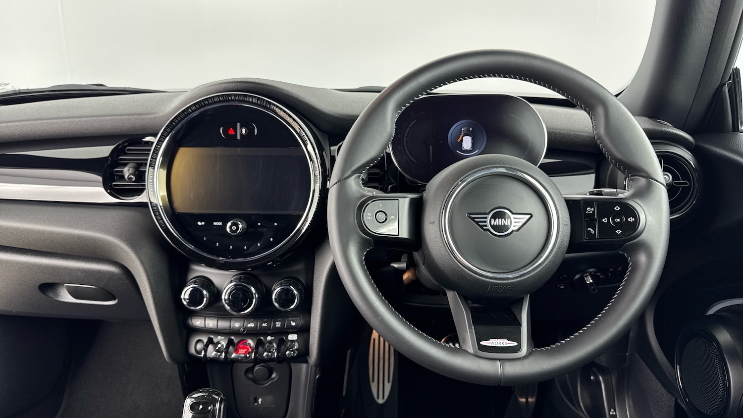 Used MINI Hatch 2023 for sale - 76384932: Photo 5