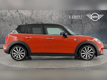 Used MINI Hatch 2018 for sale - 78354107: Photo