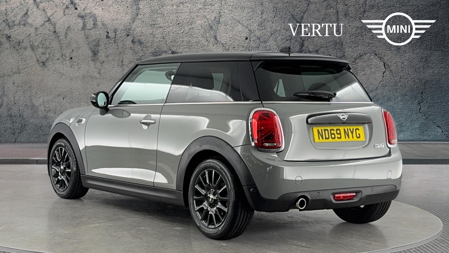 Used MINI Hatch 2019 for sale - 77965650: Photo 2