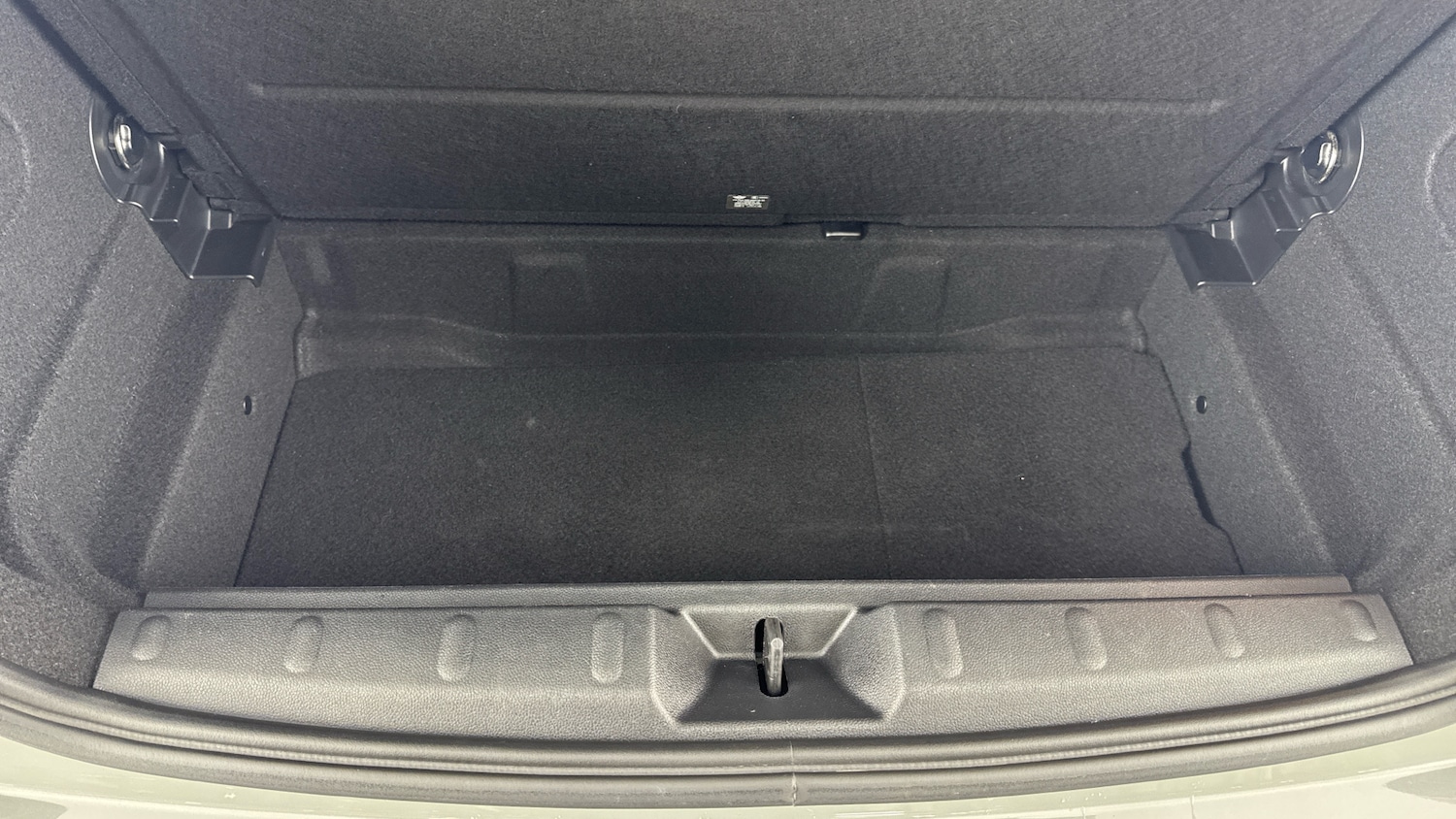 Used MINI Hatch 2019 for sale - 77965650: Photo 28