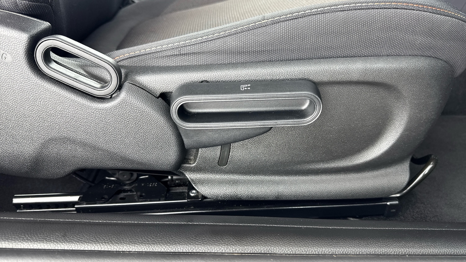 Used MINI Hatch 2019 for sale - 77965650: Photo 30