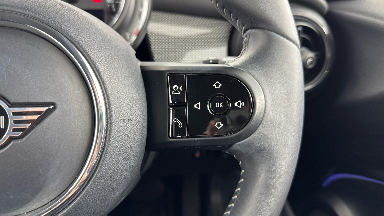 Used MINI Hatch 2022 for sale - 77632359: Photo 18