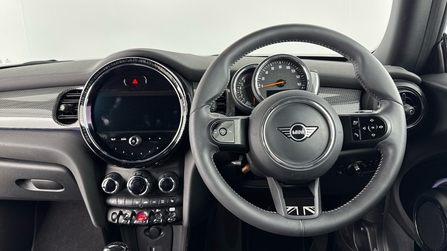 Used MINI Hatch 2022 for sale - 77632359: Photo 5