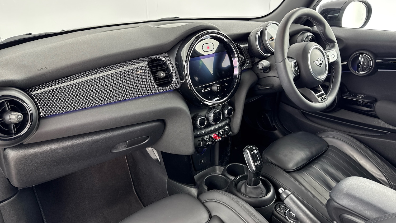 Used MINI Hatch 2022 for sale - 77632359: Photo 7