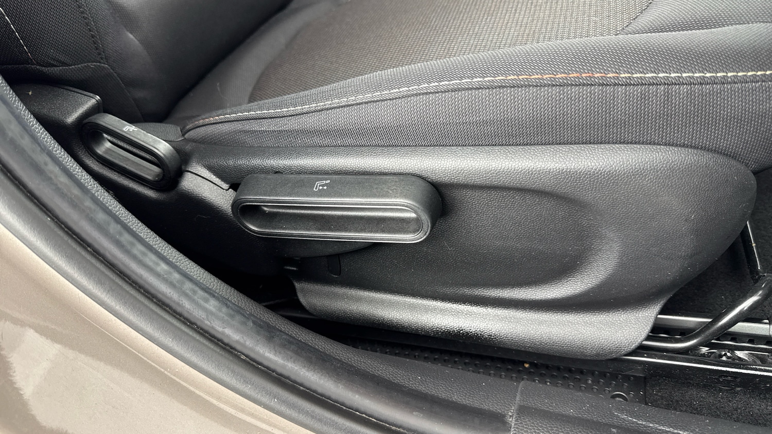 Used MINI Hatch 2022 for sale - 77077244: Photo 38