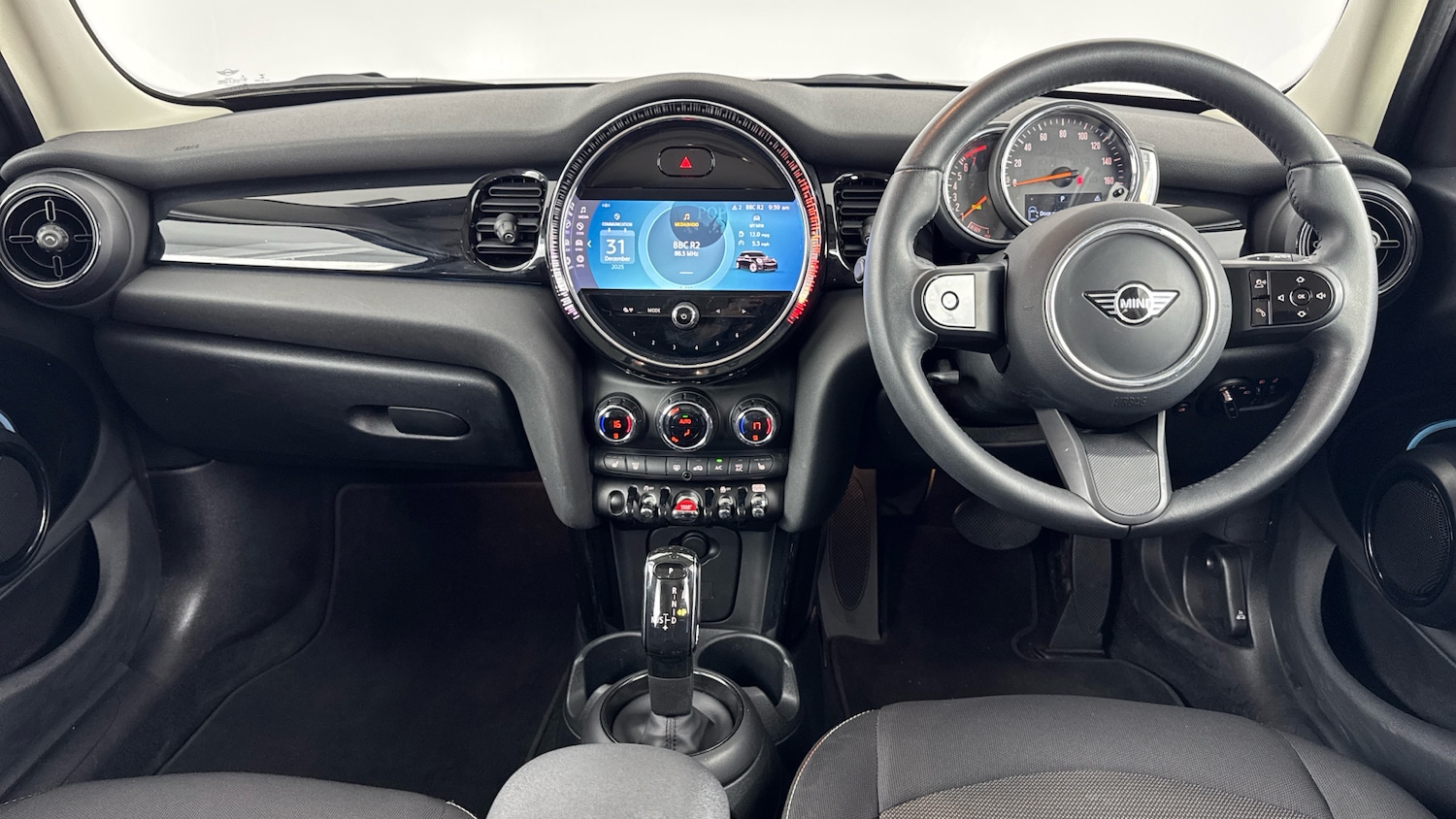 Used MINI Hatch 2022 for sale - 77077244: Photo 4