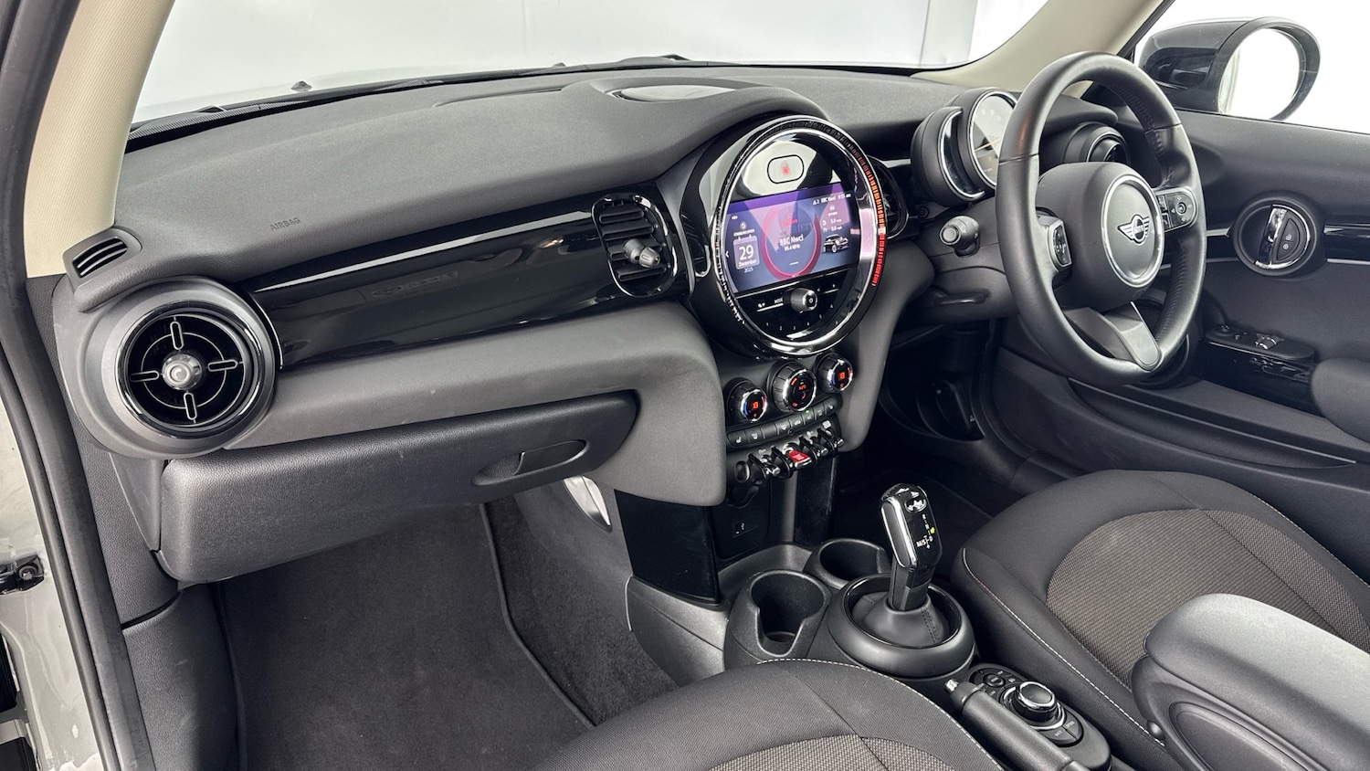 Used MINI Hatch 2022 for sale - 77123996: Photo 7