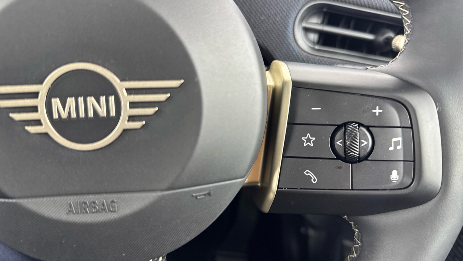 Used MINI Cooper 2024 for sale - 78155234: Photo 18