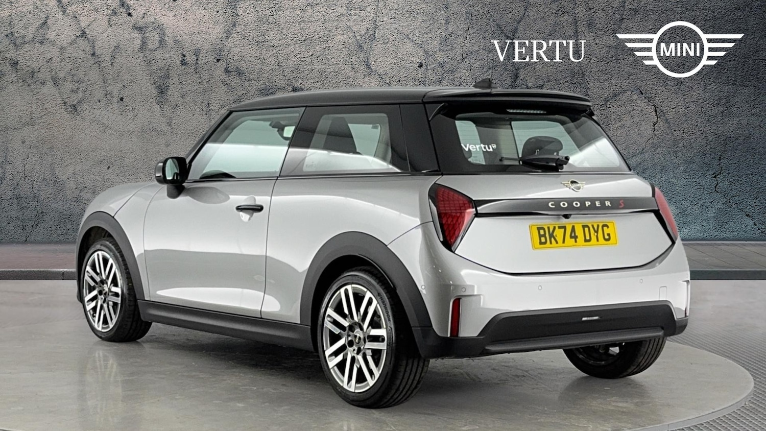 Used MINI Cooper 2024 for sale - 78155234: Photo 2