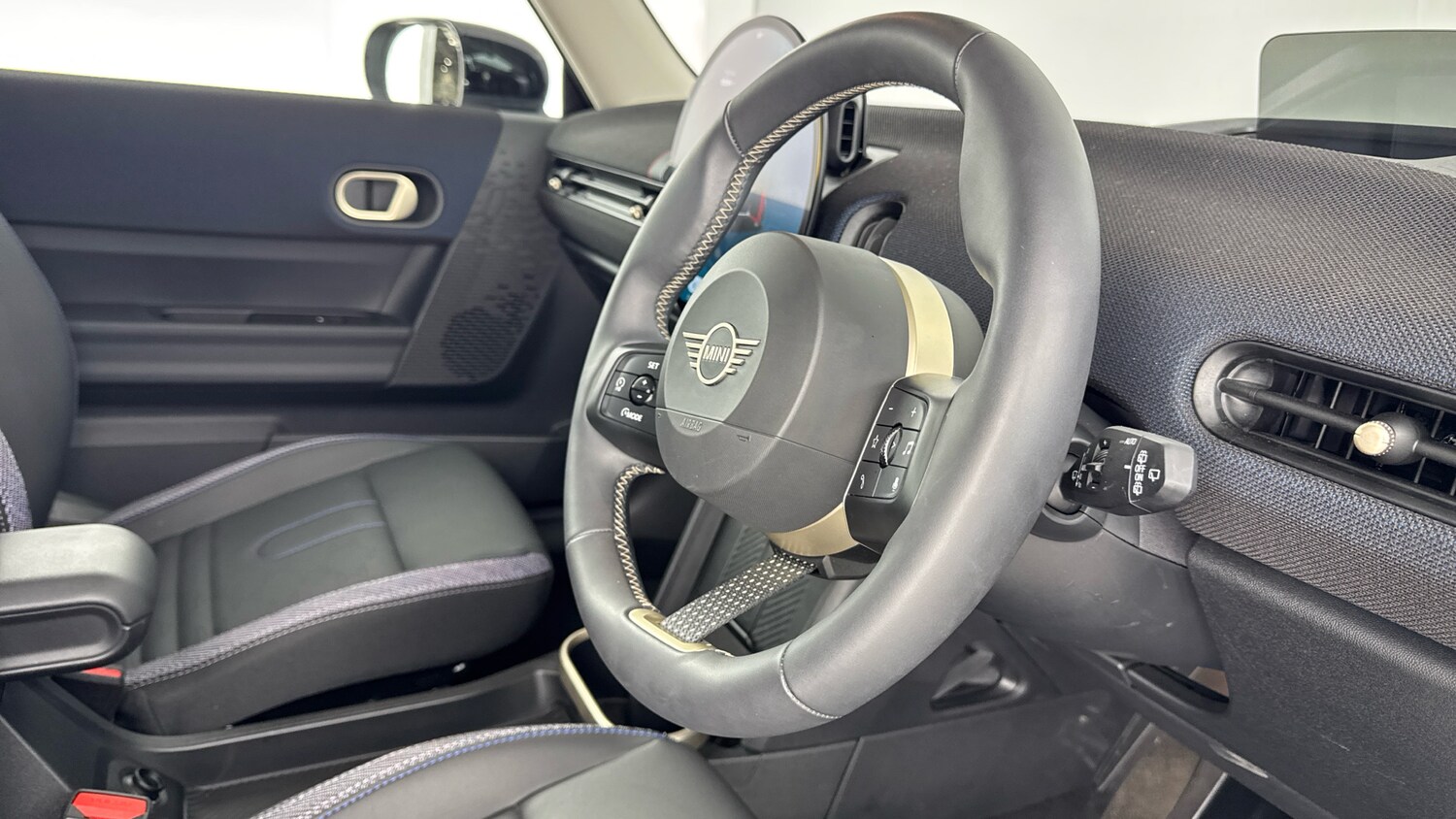 Used MINI Cooper 2024 for sale - 78155234: Photo 25